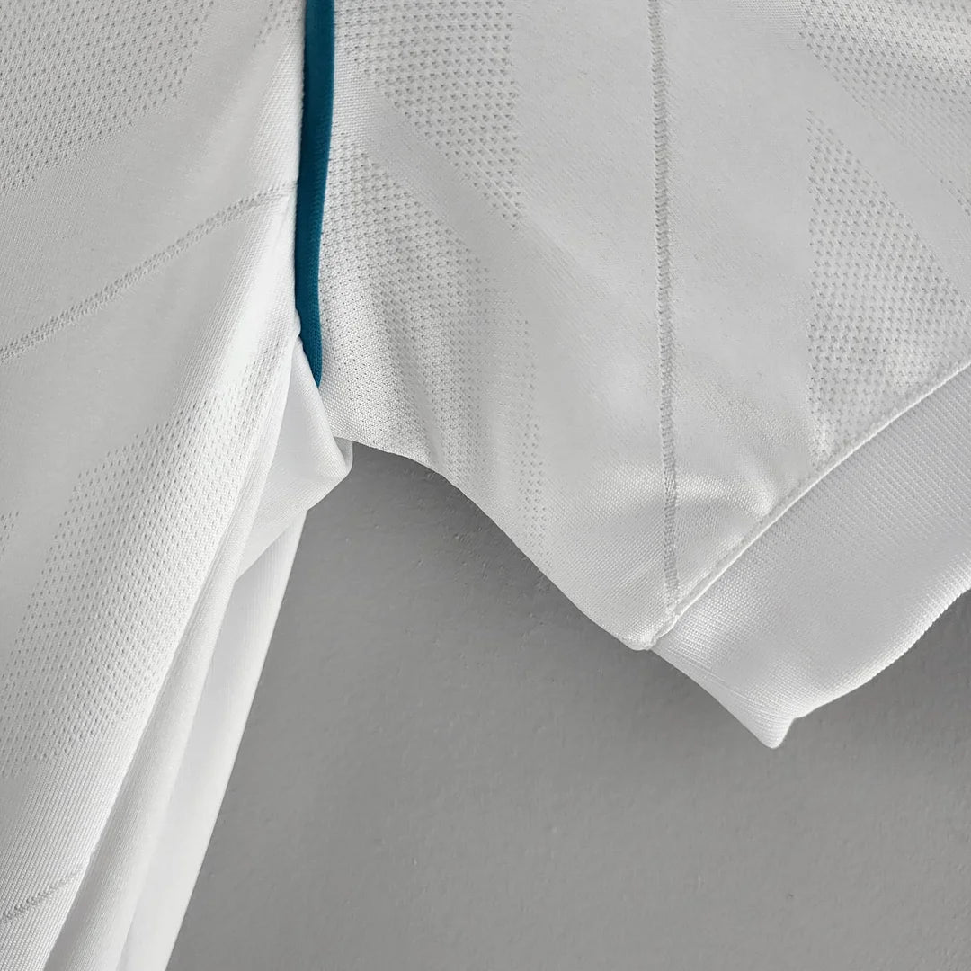 Real Madrid 17/18 Home Shirt